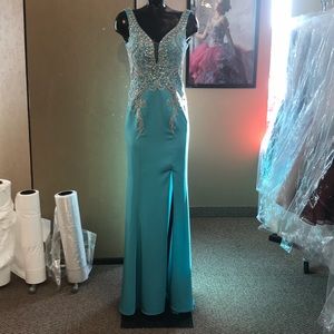 Splash Prom size 4 blue